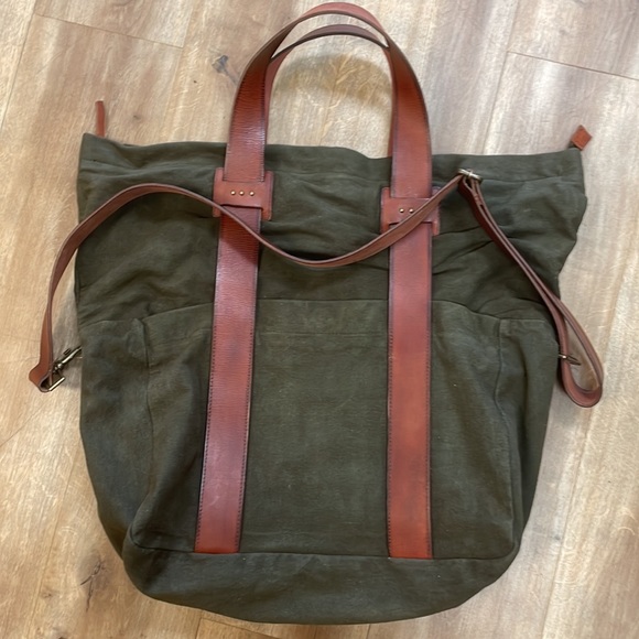 New We The Free Long Weekend Bag!!🔥🔥🔥 - Picture 14 of 16